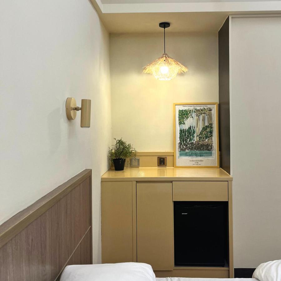 Hermit Dorm Taipei Eksteriør billede