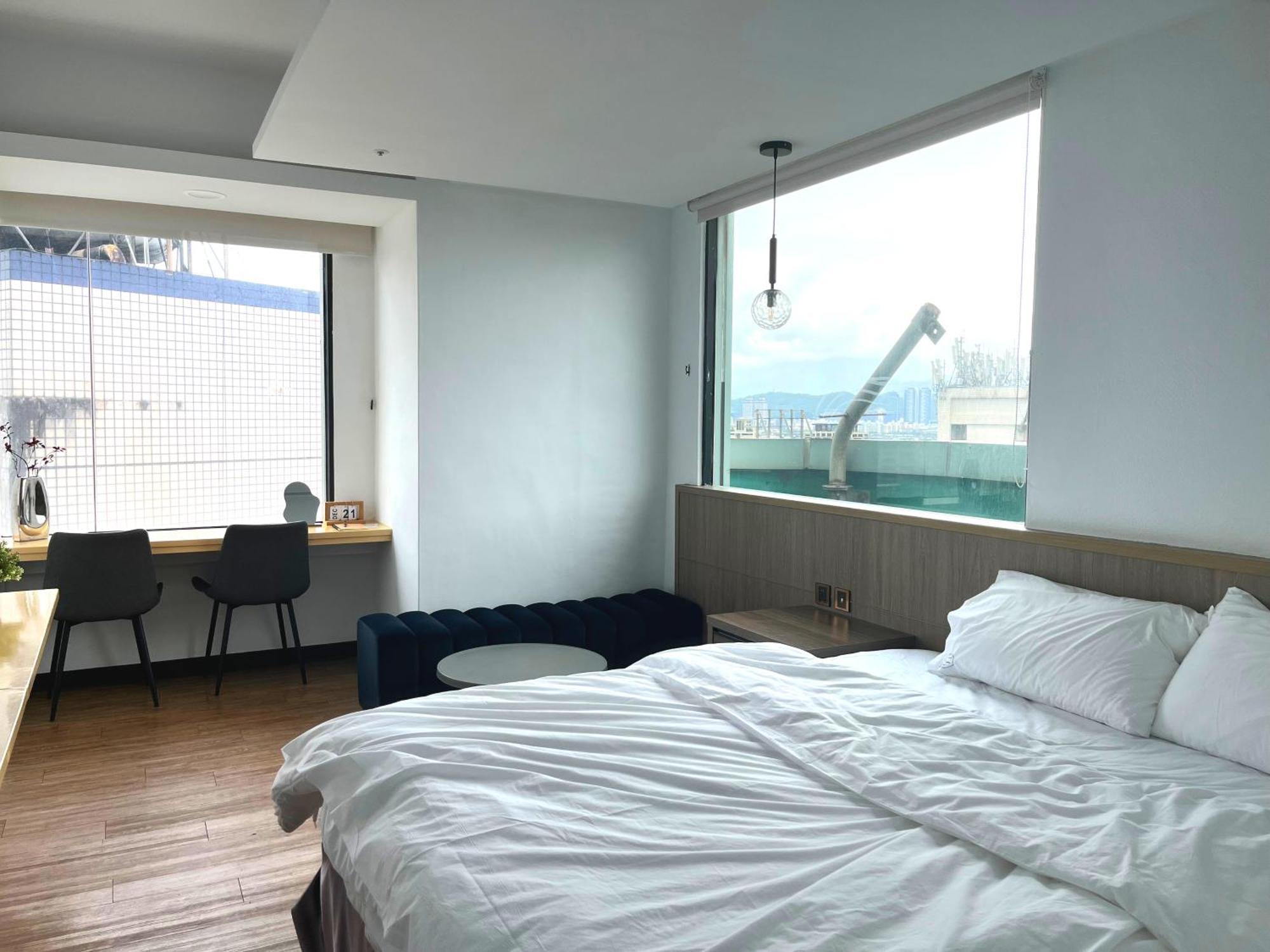Hermit Dorm Taipei Eksteriør billede