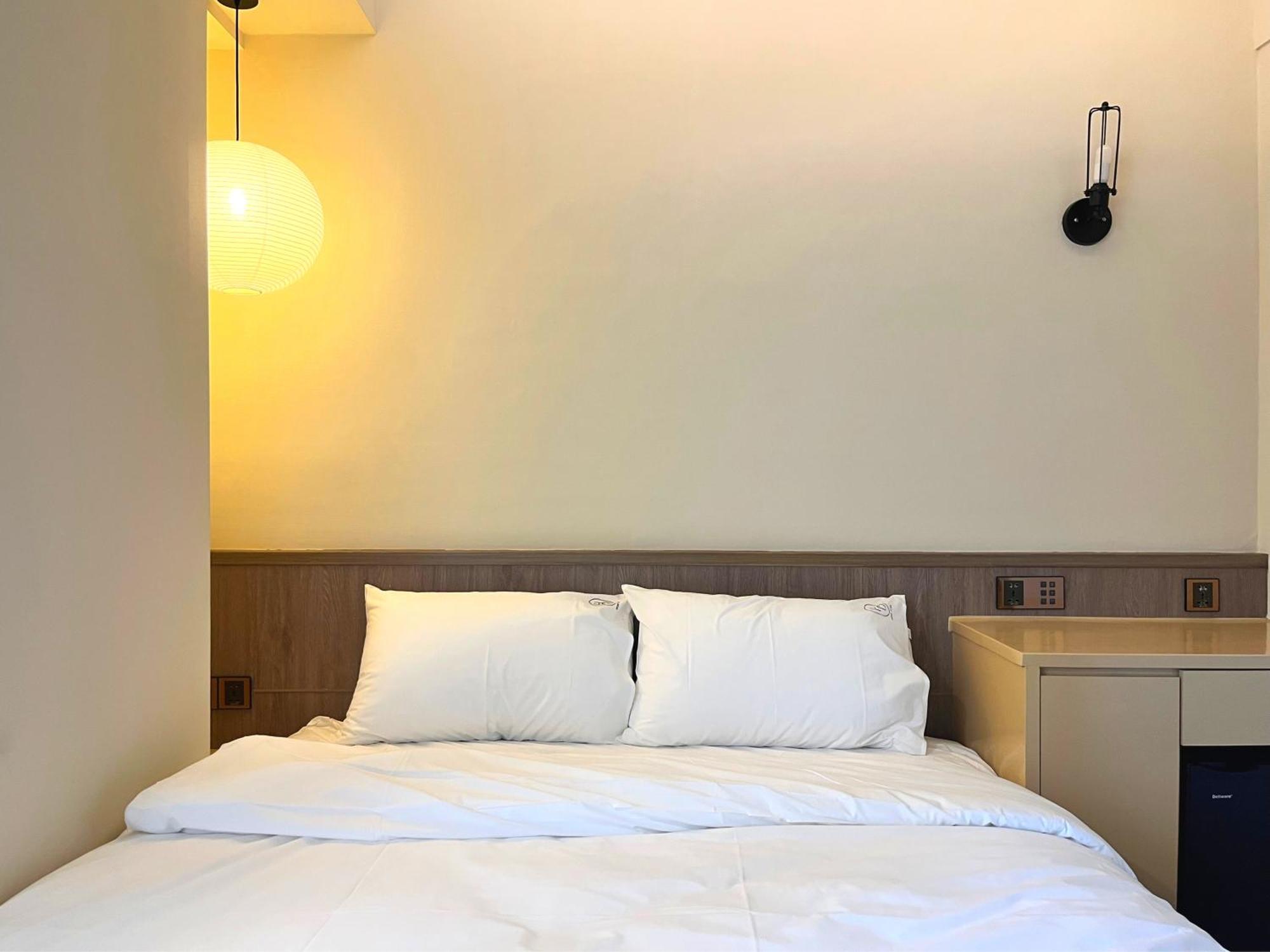 Hermit Dorm Taipei Eksteriør billede